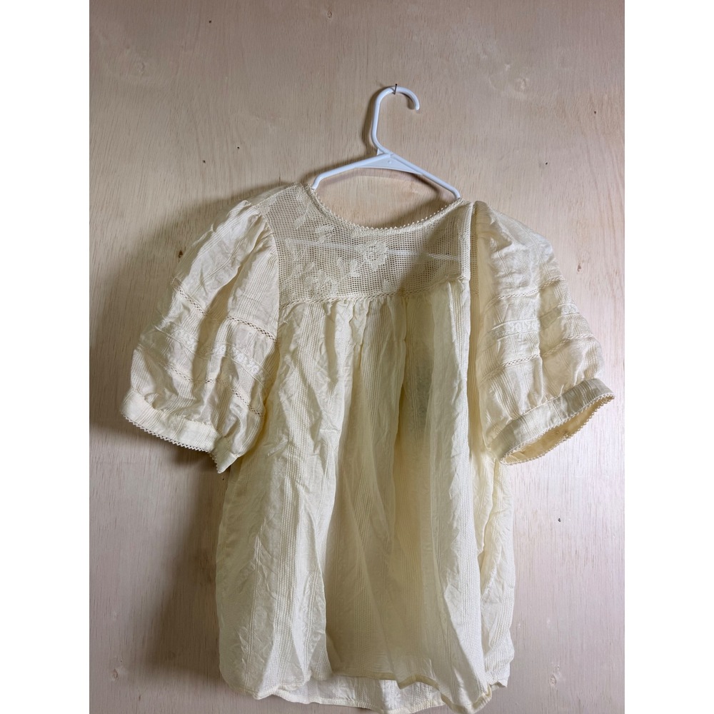 Adrianna Papell Blouse Womens Small Barely Beige New Puff Sleeve Lace Yoke AD272